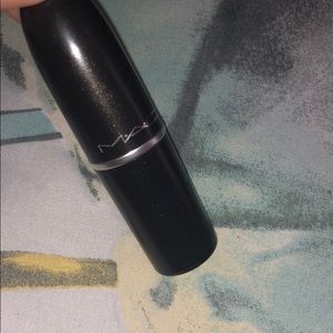 Mac mud wrestler lipstick
